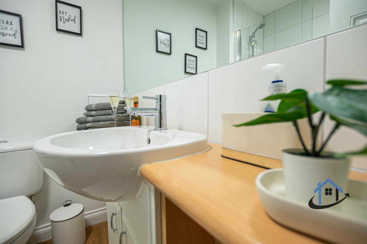 Ironside House, Thrapston King Or Twin Beds, Free Parking, Workspace, Corporates, Sleeps 8 Exterior foto